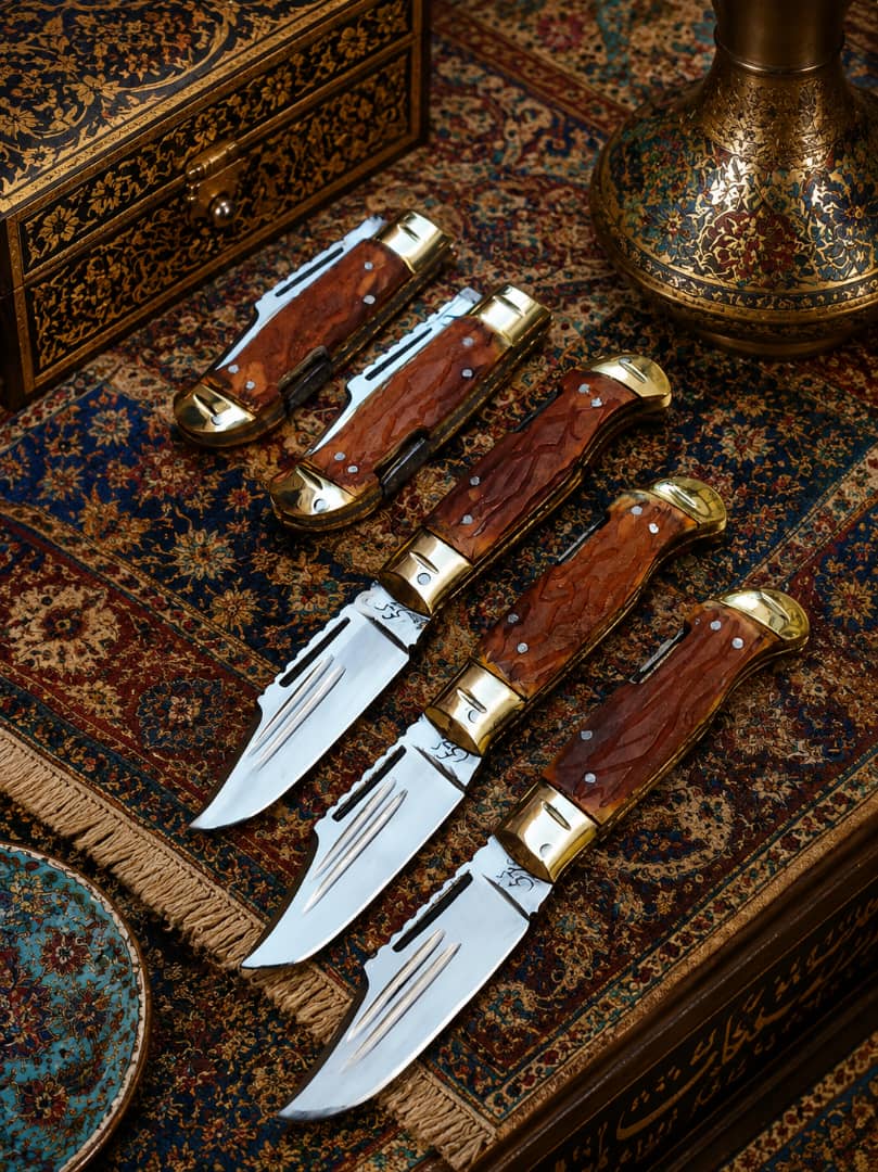 چاقوی ضامندار  طرح شاخ کریمی