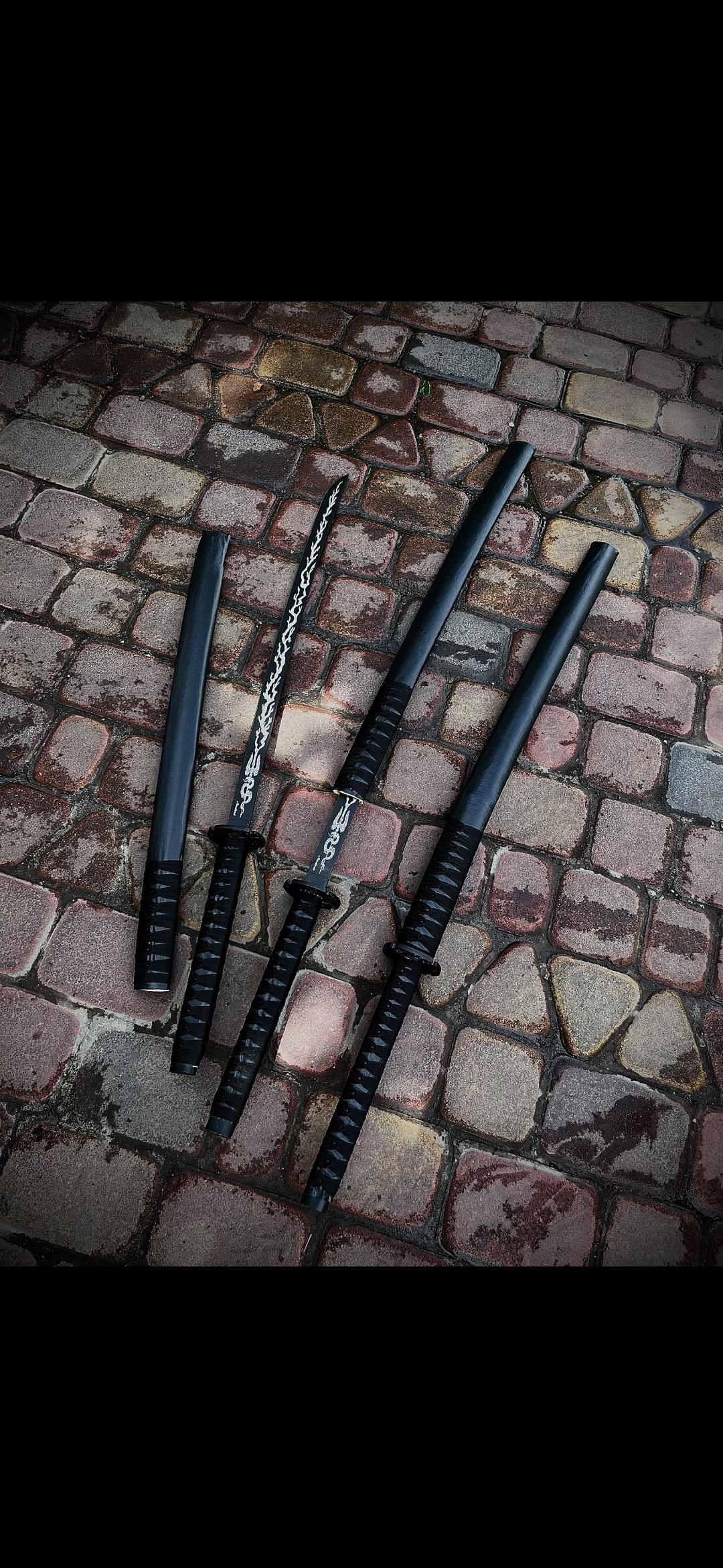 شمشیر کاتانا یک متری  طرح رعد (استادنادری) black
