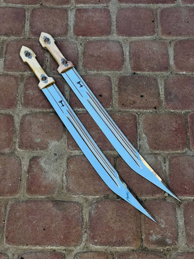 قداره 60 سانت مخصوص عزاداری ویژه محرم  دسته استخوان تیغه فنره ماشین